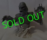 DIAMOND SELECT TOYS/ UNIVERSAL STUDIOS MONSTERS/ GILMAN(Creature from the BlackLagoon) BUST BANK